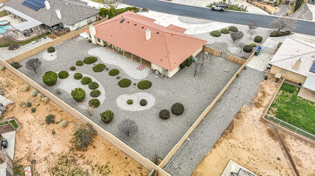 19881 Eyota Rd, Apple Valley CA  92308-4560 exterior