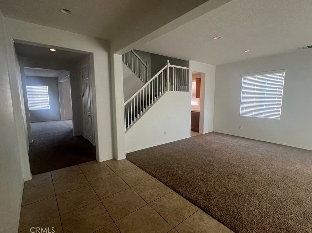 12356 Domingo Dr, Victorville, CA 92392-4810
