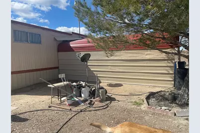 975 Calle De Amistad Road, Adelanto, CA 92301 - Photo 6