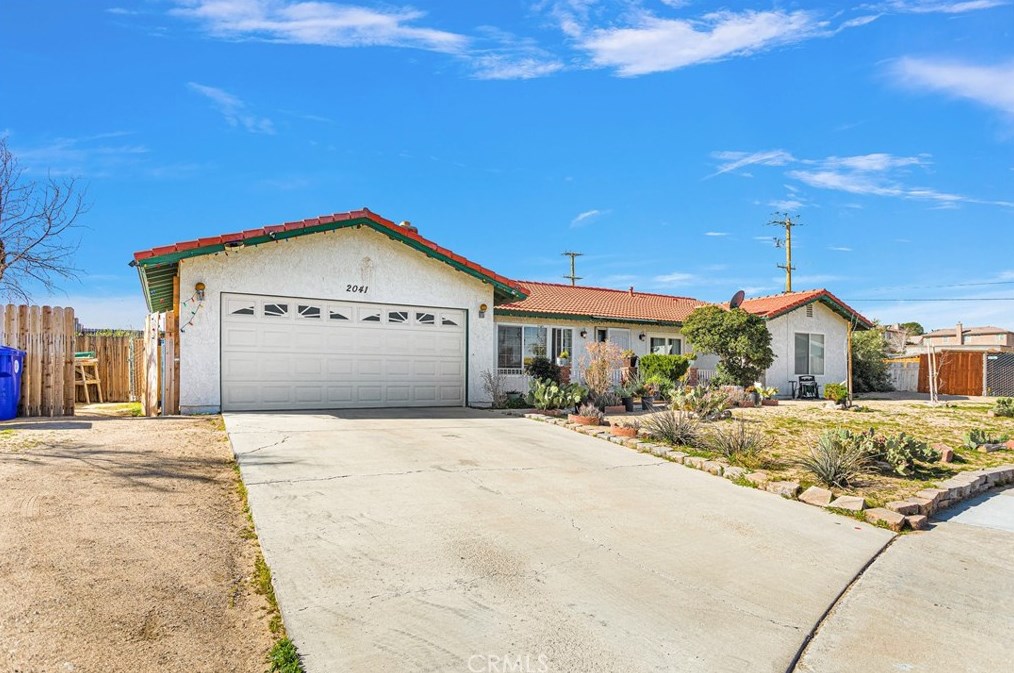 2041 Barcelona Cir #or, Barstow, CA 92311