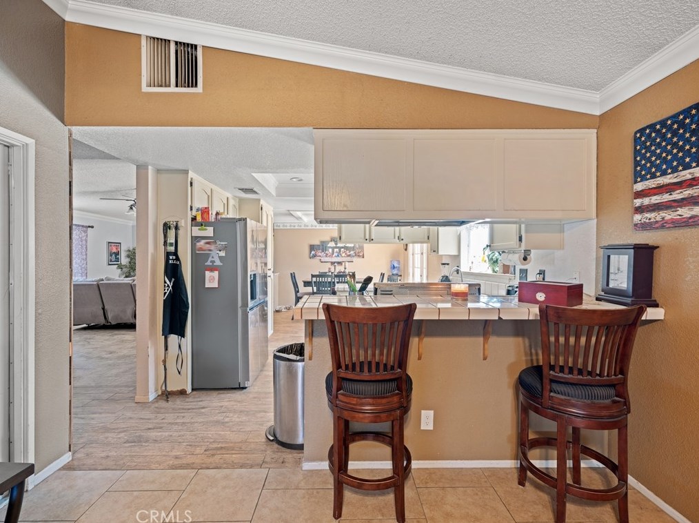 28025 Calico Dr, Barstow CA  92311-4482 exterior