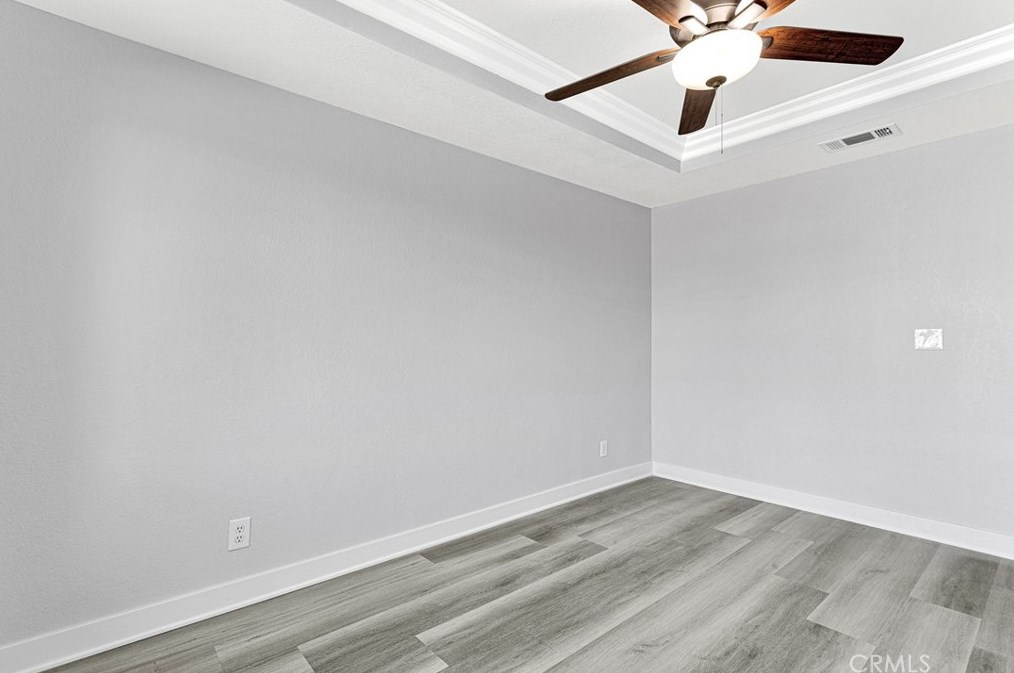 19135 Seneca Rd, Apple Valley CA  92307-5338 exterior