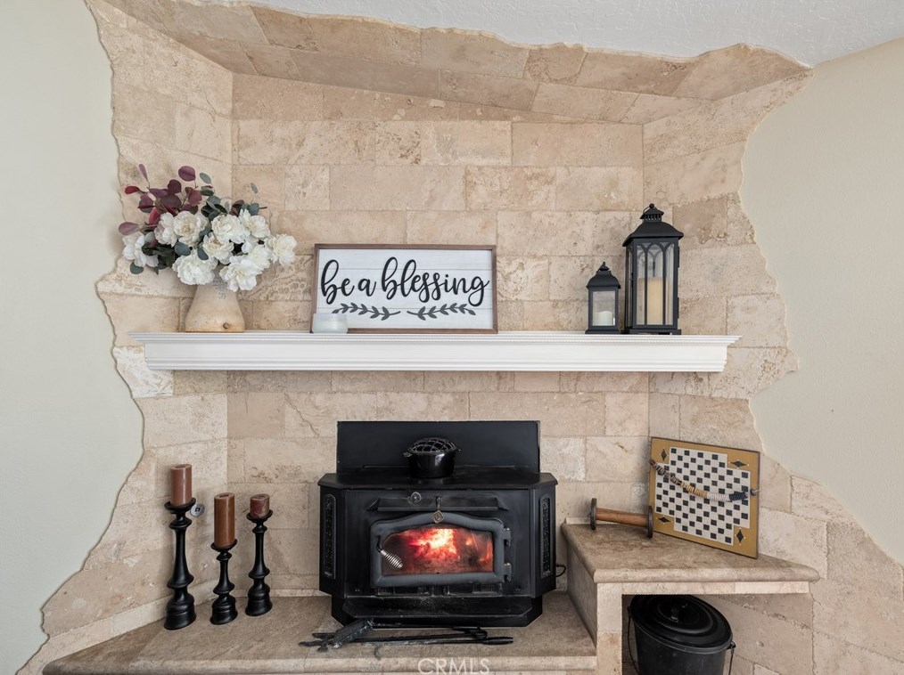 19195 Symeron Rd, Apple Valley CA  92307-4706 exterior