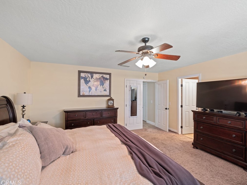 19195 Symeron Rd, Apple Valley CA  92307-4706 exterior