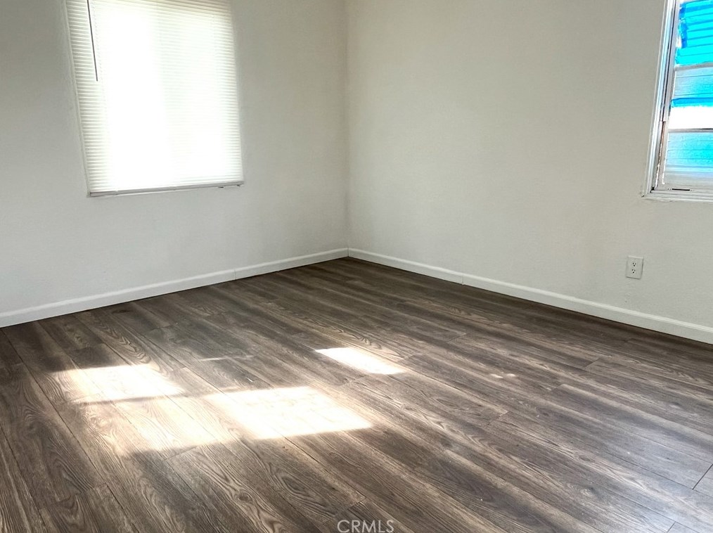 1160 Buena Vis St, Barstow CA  92311-2802 exterior