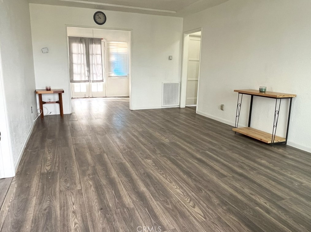 1160 Buena Vis St, Barstow CA  92311-2802 exterior