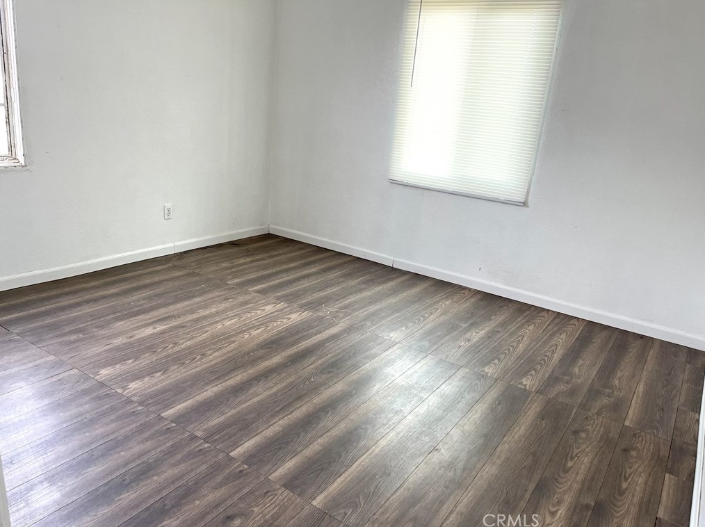 1160 Buena Vis St, Barstow CA  92311-2802 exterior