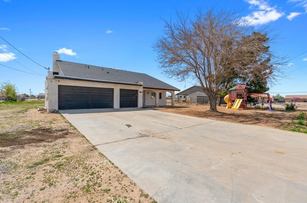 16545 Lilac St, Hesperia, CA 92345