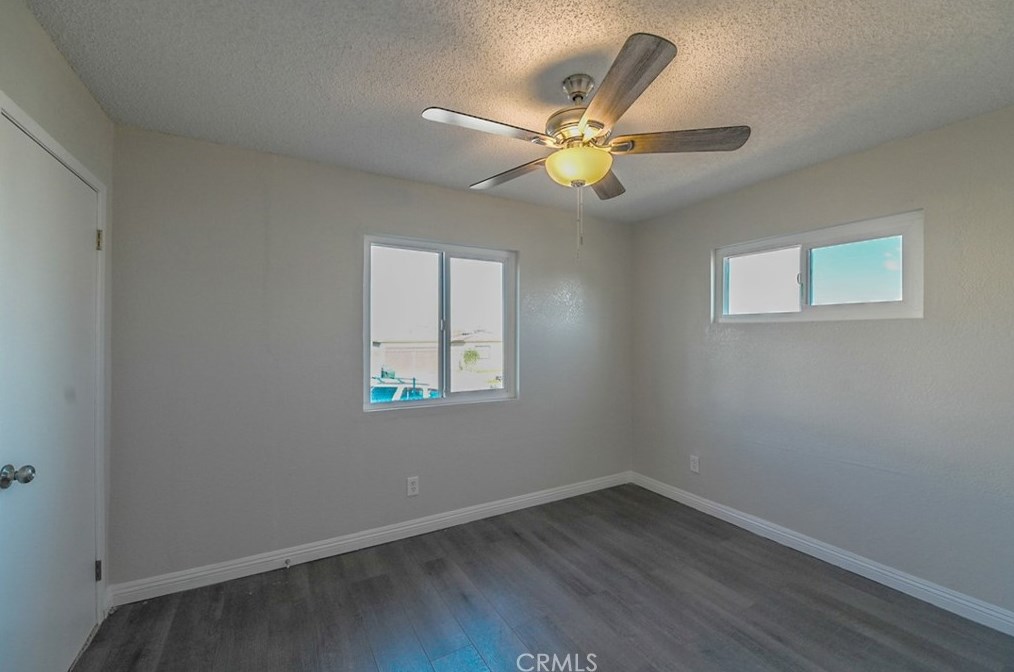 313 Maxine Ave, Barstow CA  92311-3030 exterior
