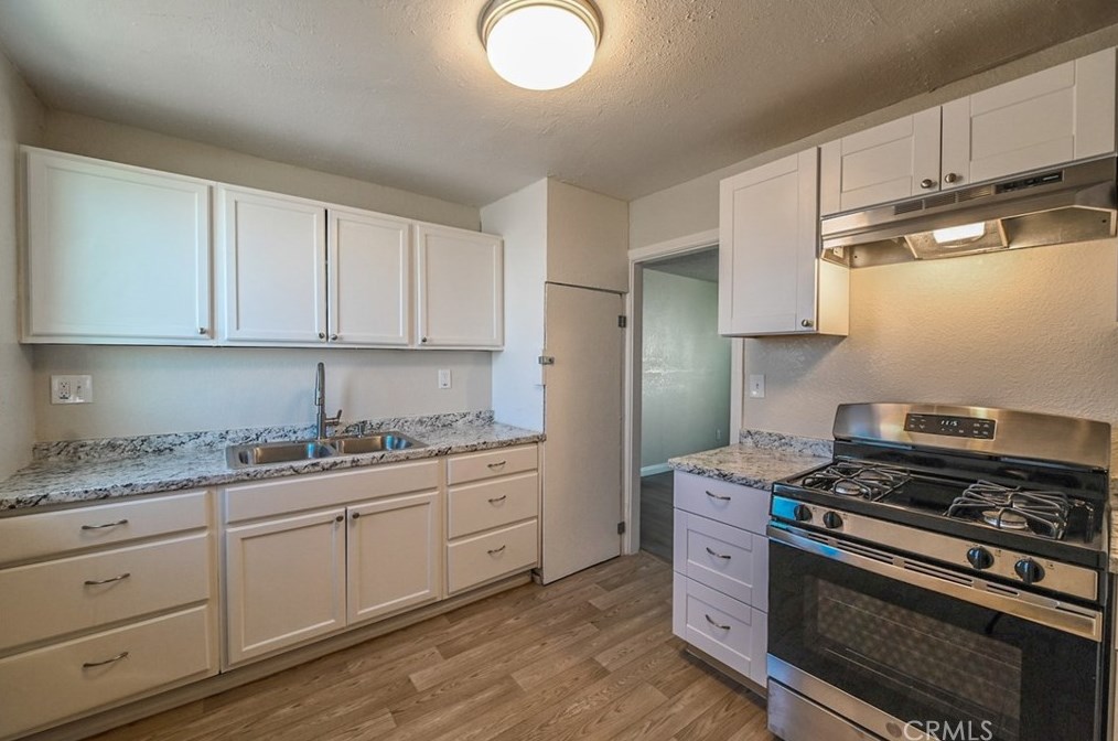 313 Maxine Ave, Barstow CA  92311-3030 exterior