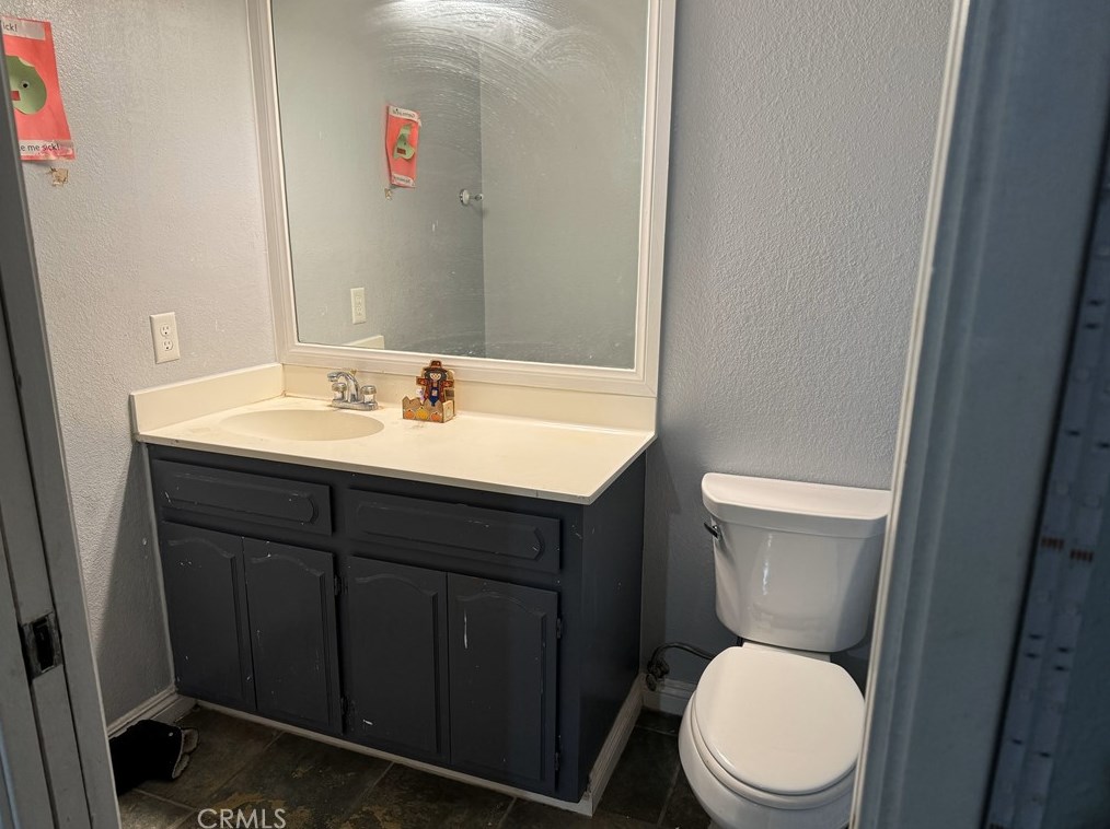 641 Candlelight St, Barstow CA  92311-5312 exterior