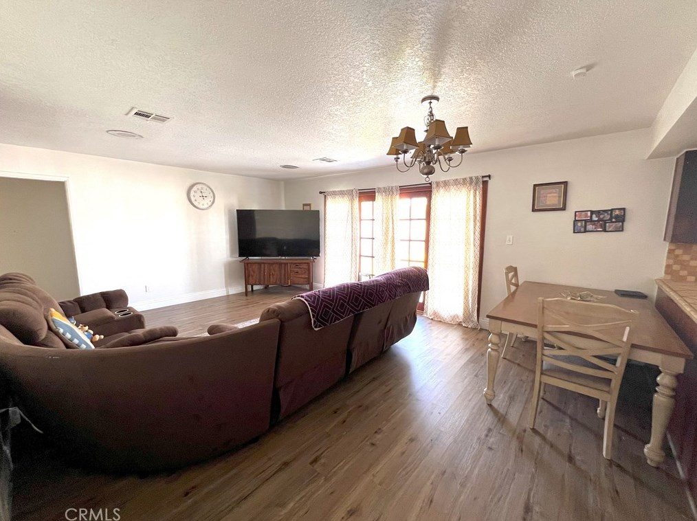 641 Candlelight St, Barstow CA  92311-5312 exterior