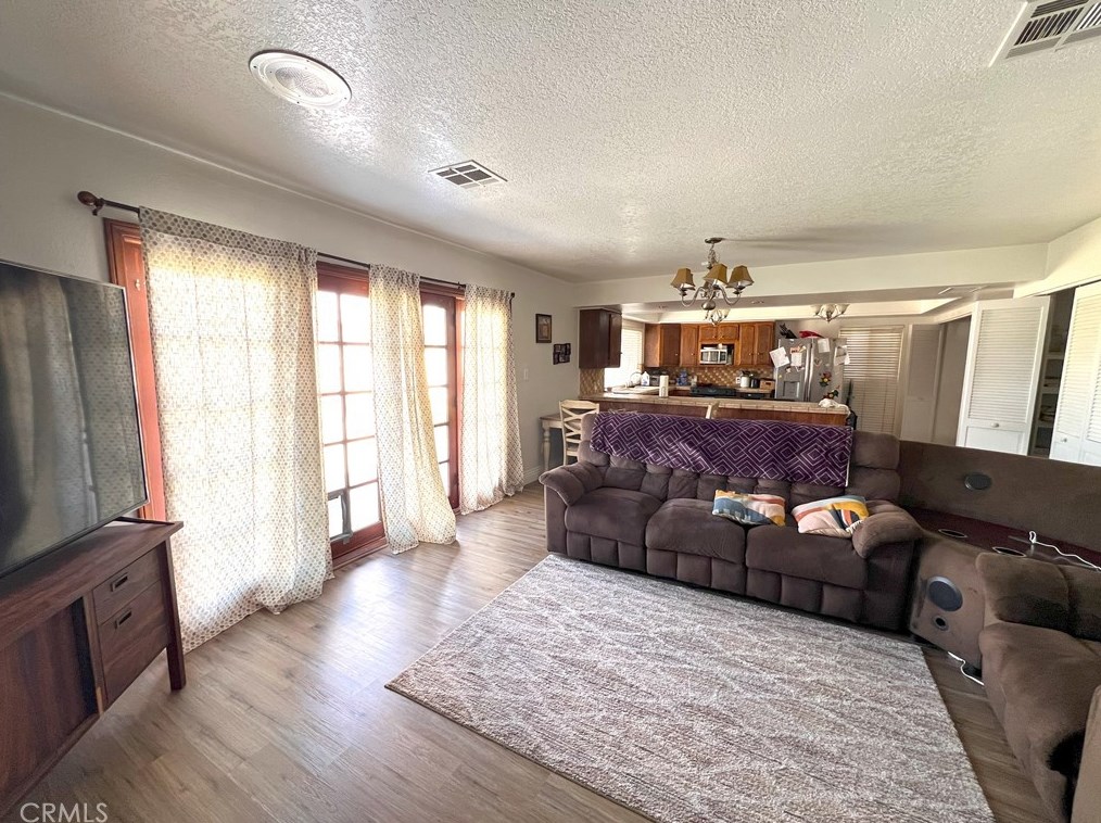 641 Candlelight St, Barstow CA  92311-5206 exterior