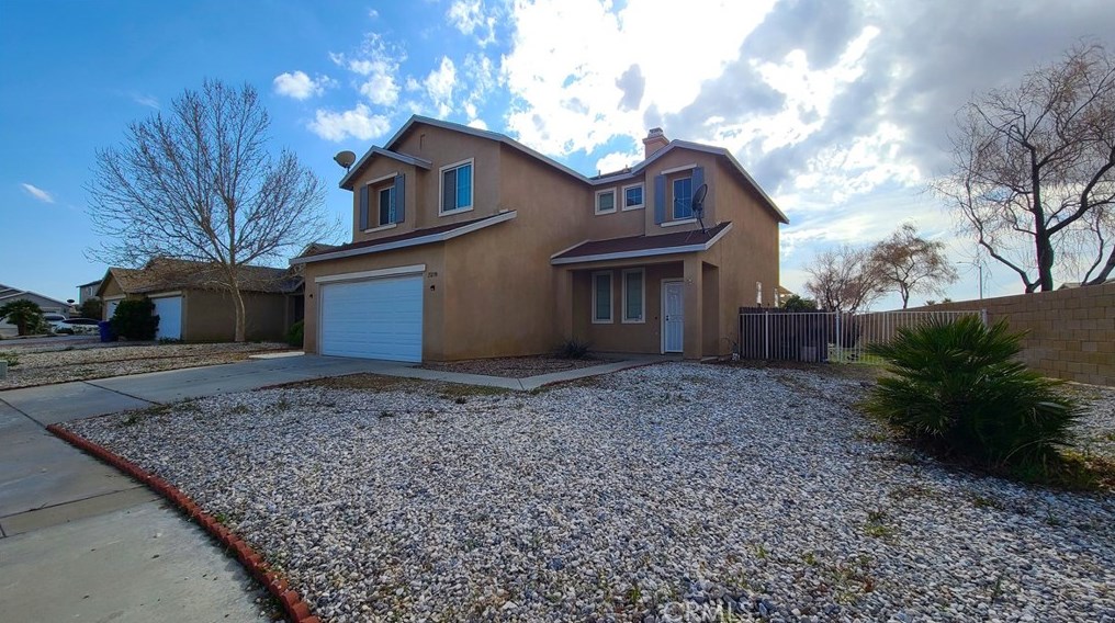 13298 Spicewood Ct, Victorville, CA 92392-1231