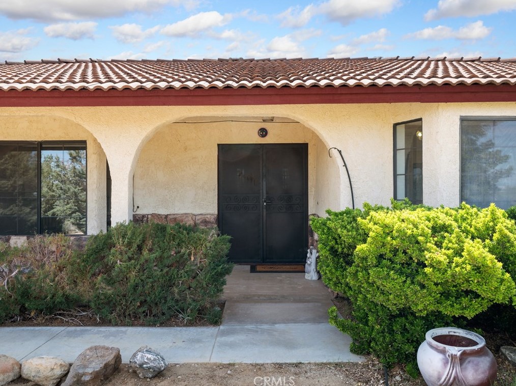 10174 Via Verde Ave, Pinon Hills, CA 92372