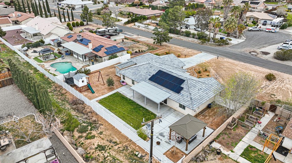 13968 Chogan Rd, Apple Valley, CA 92307