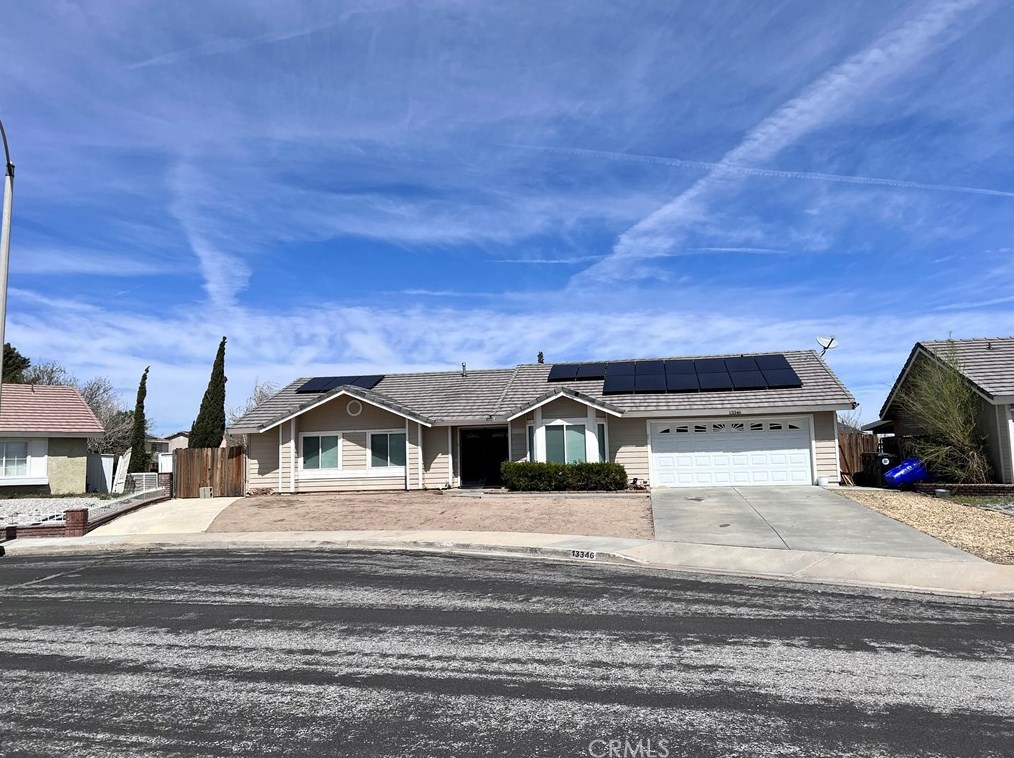 13346 Crystal Ct, Victorville, CA 92392-6216