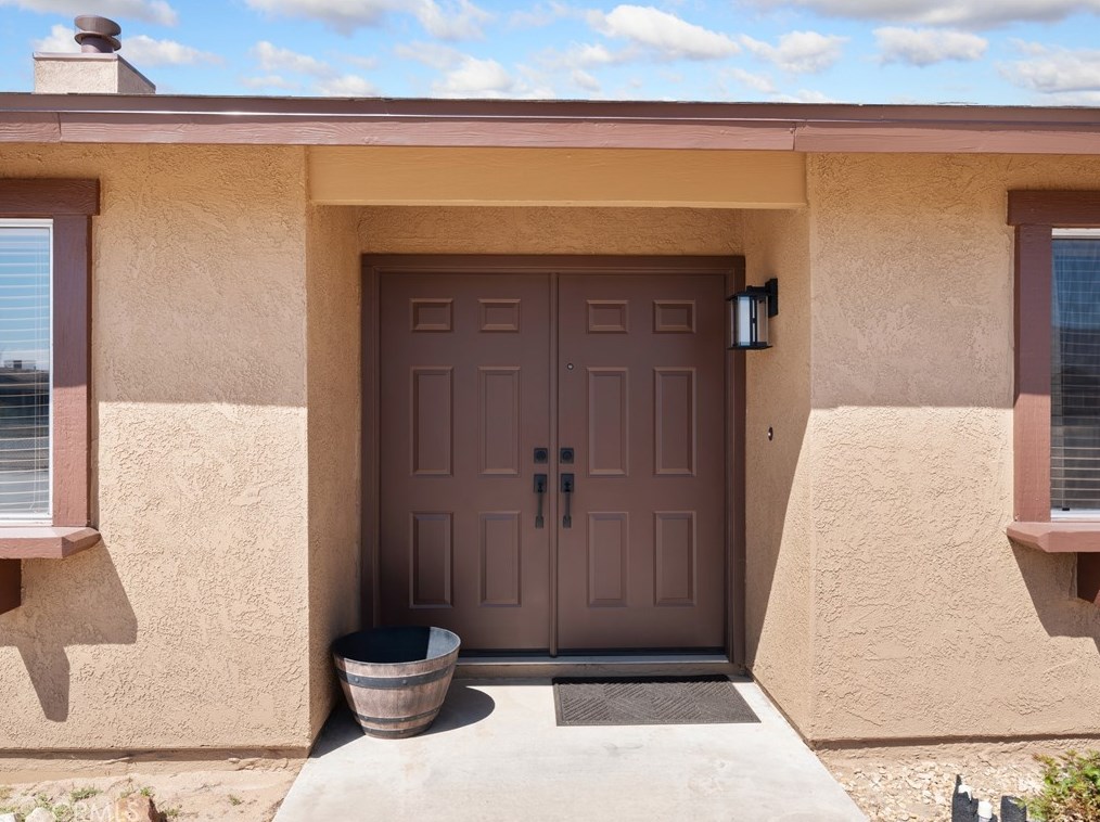 21010 Wren St, Apple Valley, CA 92308-7880