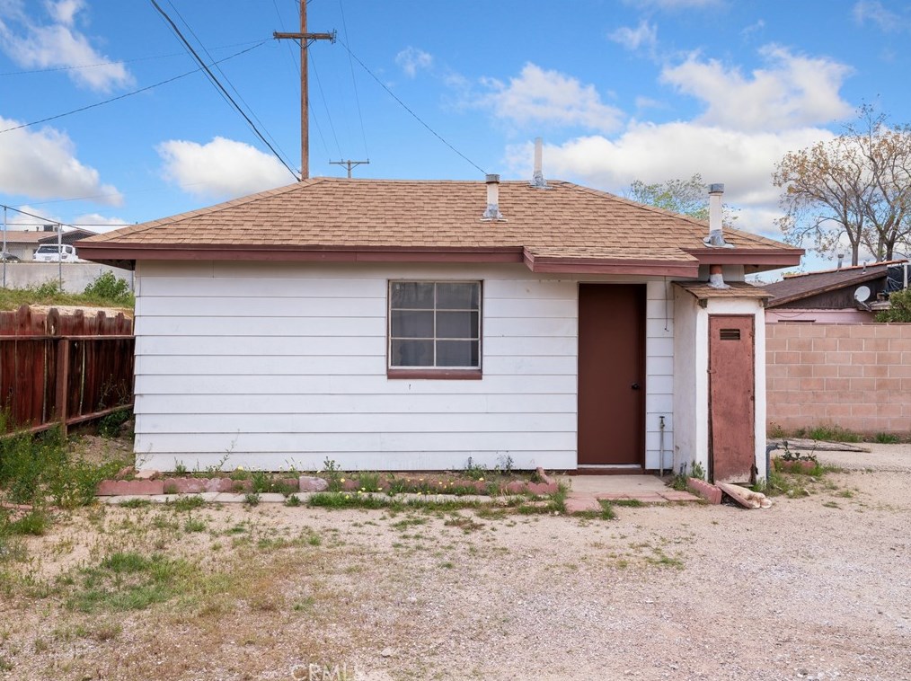 104 Virginia Way, Barstow CA  92311-3842 exterior