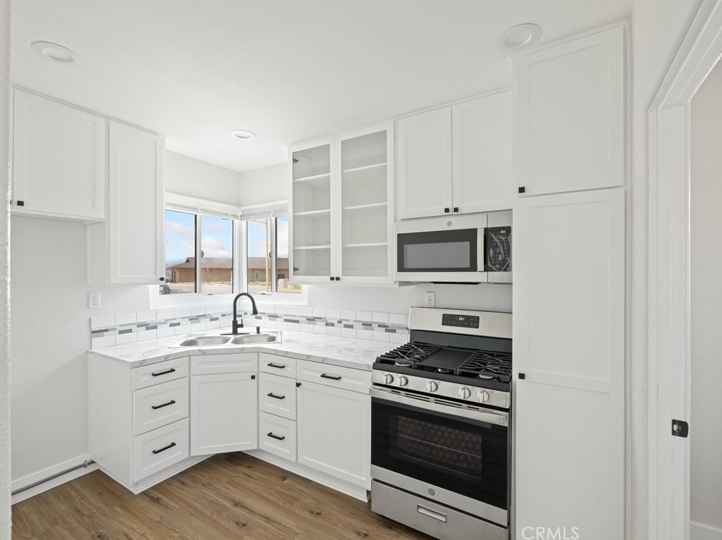 104 Virginia Way, Barstow CA  92311-3842 exterior