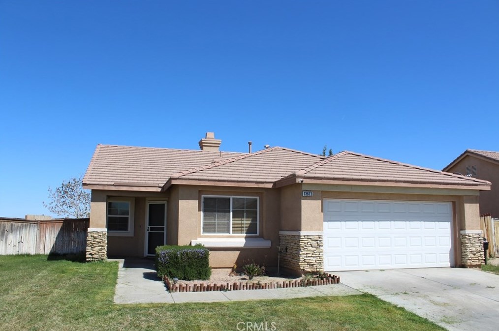 13813 Brynwood St, Victorville, CA 92392
