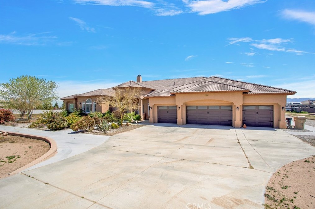 8426 Garlock St, Hesperia, CA 92344