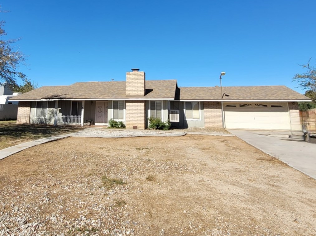 11580 Pagosi Rd, Apple Valley, CA 92308