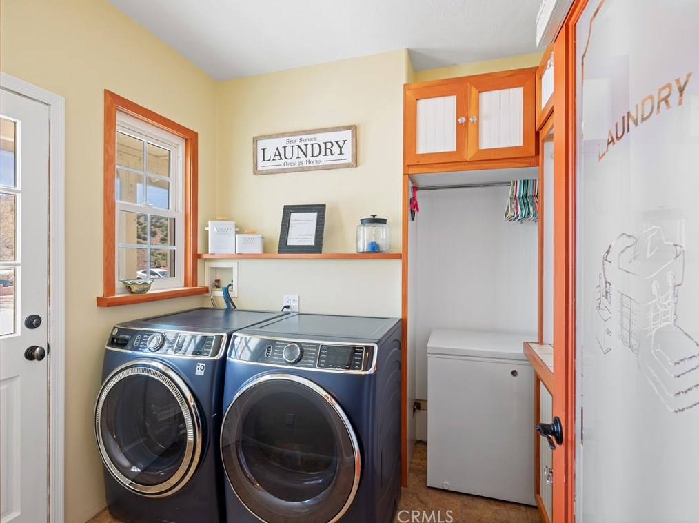 5127 Bass St, Hesperia CA  92345-9351 exterior