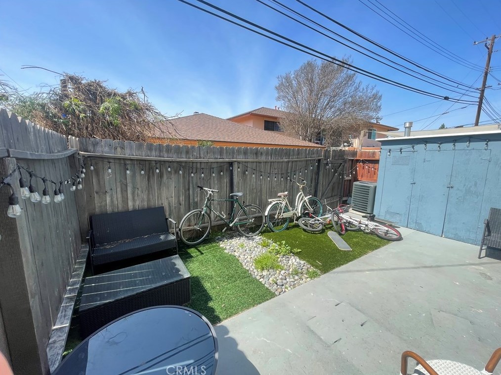 1800 Gramercy Ave, Anaheim CA  92801-4501 exterior