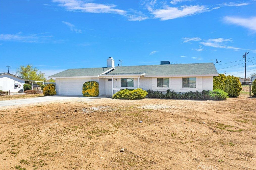 10771 Pinole Rd, Apple Valley, CA 92308