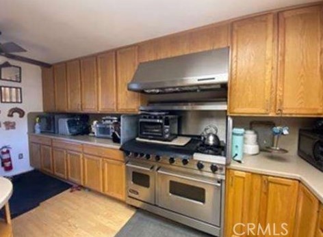 12490 Iroquois Rd, Apple Valley, CA 92308-6848