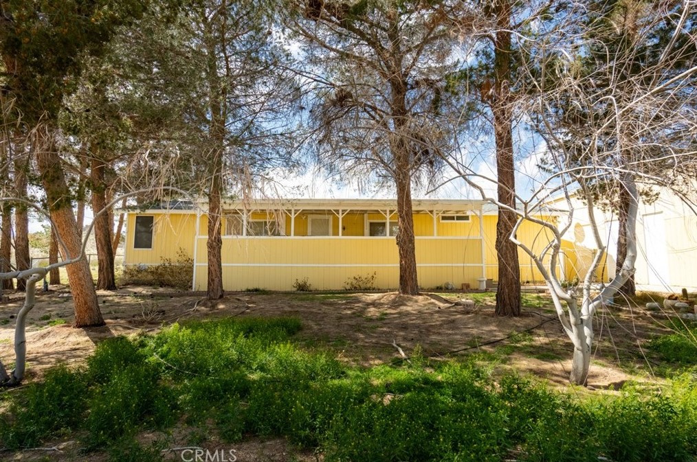 31070 Rabbit Springs Rd, Lucerne Valley, CA 92356-8316