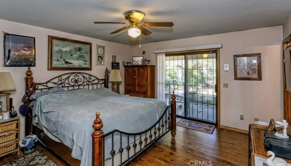 18678 Main St, Hesperia CA  92345-6434 exterior