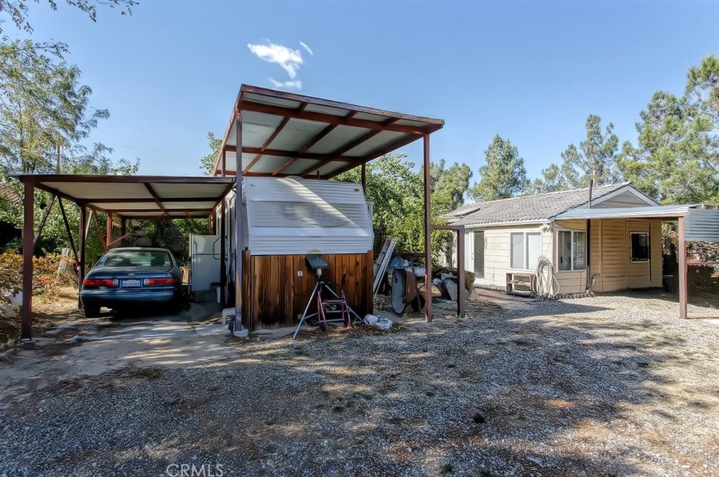 18678 Main St, Hesperia CA  92345-6434 exterior