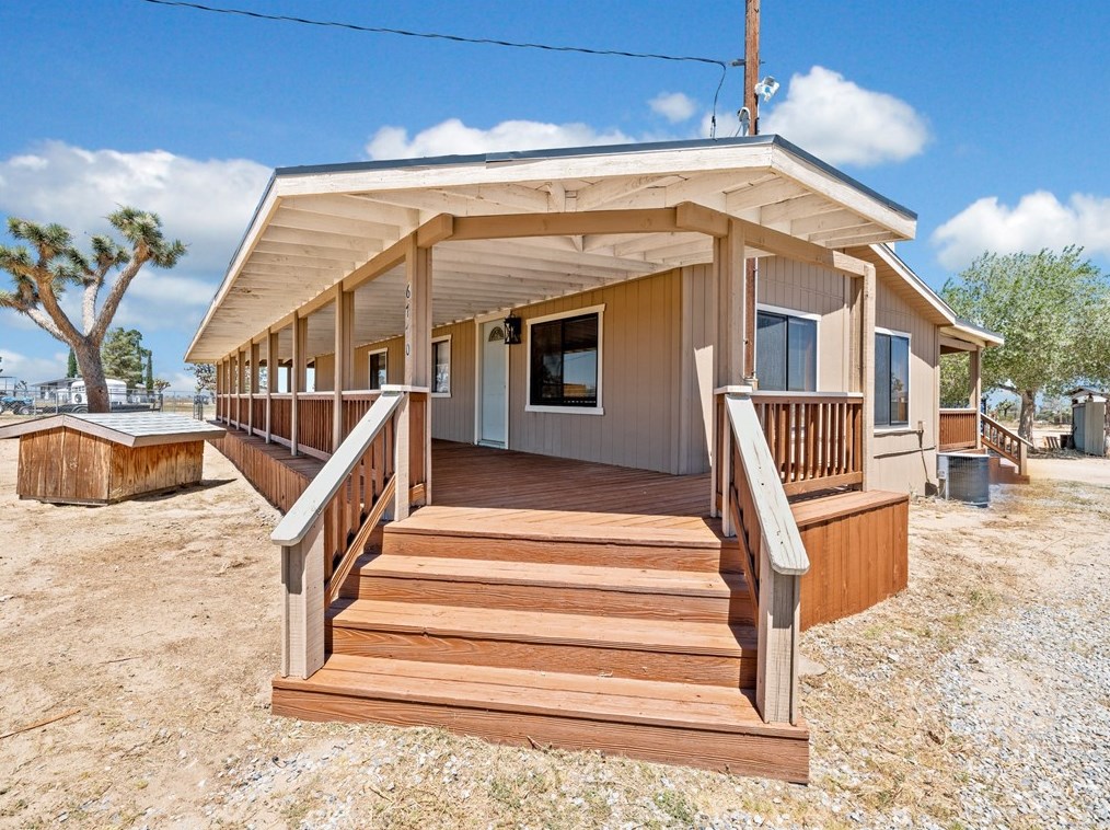 6770 Begonia Rd, Phelan, CA