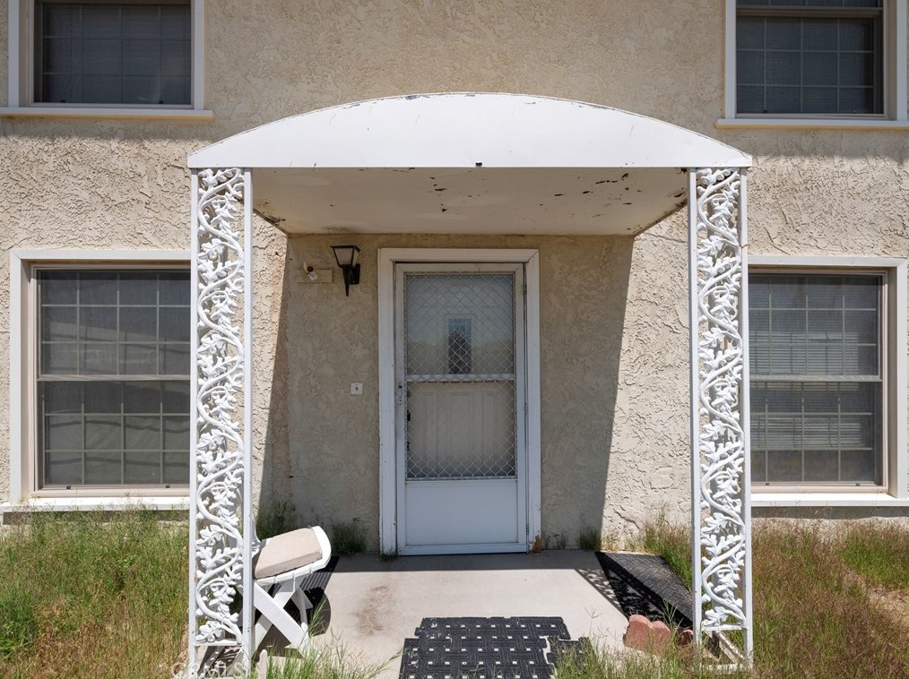 25536 Tamarisk St, Barstow, CA 92311-3440