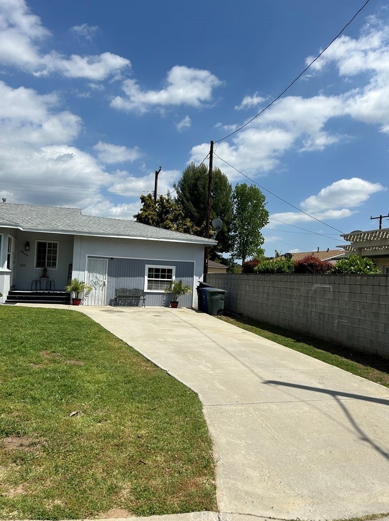 2344 Hanning Ave, Altadena, CA 91001