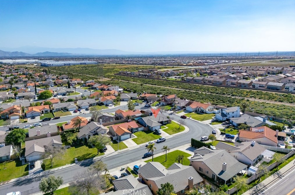 2865 Rancho Vista Dr, Rialto CA  exterior