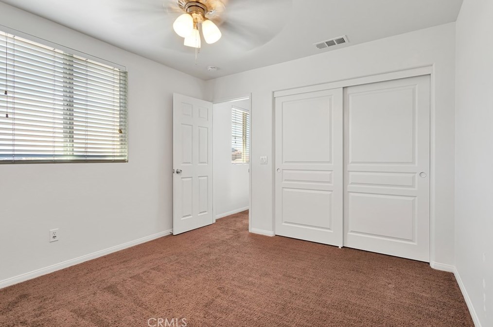 16683 Desert Star St, Victorville CA  92394-1466 exterior