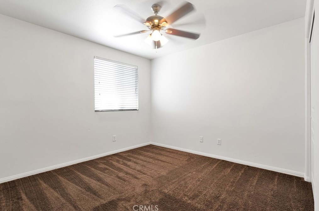 16683 Desert Star St, Victorville CA  92394-1466 exterior