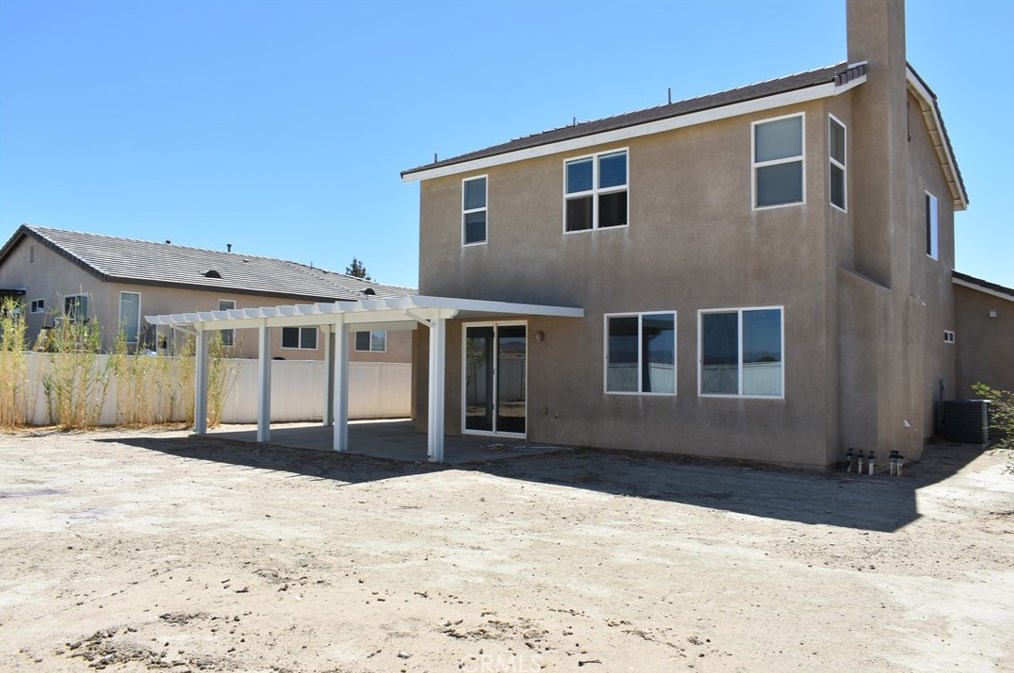2271 Diamond Ave, Barstow CA  92311-4776 exterior