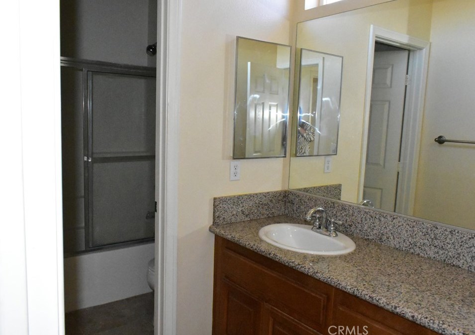 2271 Diamond Ave, Barstow CA  92311-4776 exterior