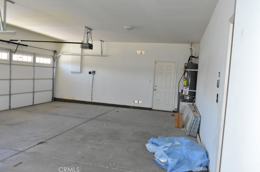 2271 Diamond Ave, Barstow CA  92311-4776 exterior