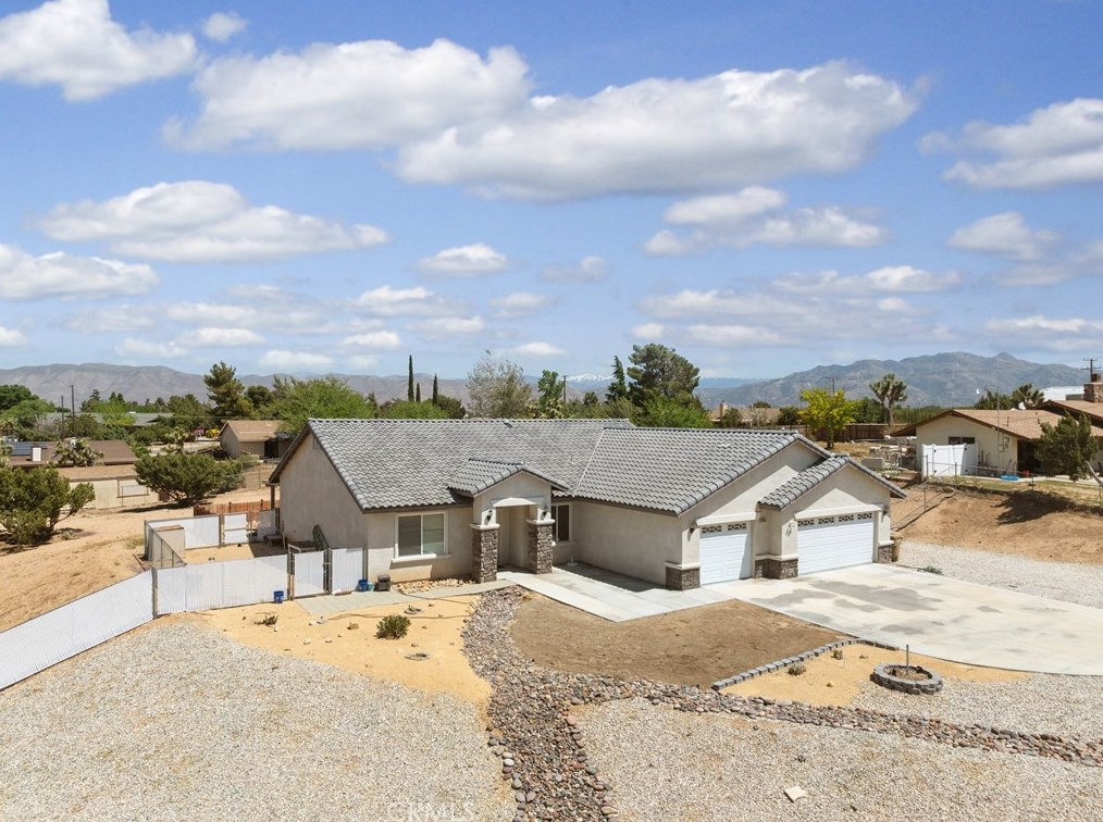 7345 Earhart Ave, Hesperia, CA 92345