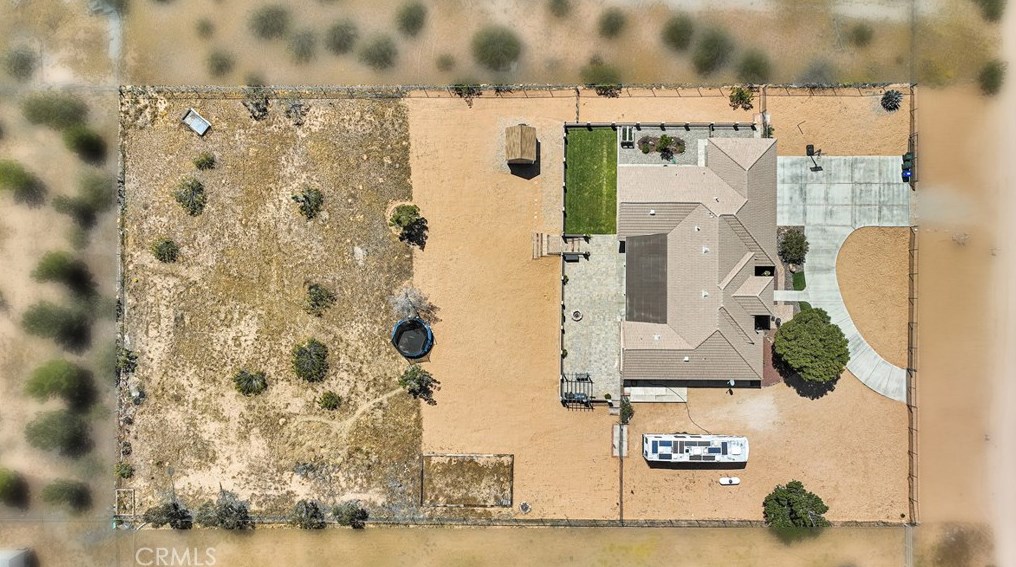 24575 Pala Ln, Apple Valley CA  92307-2021 exterior