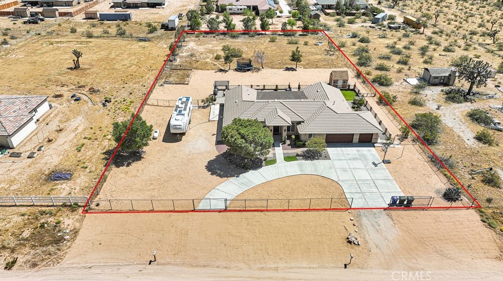 24575 Pala Ln, Apple Valley CA  92307-2021 exterior