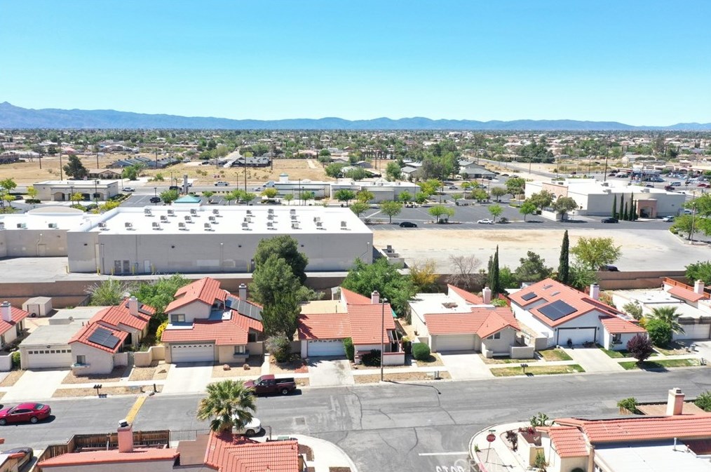 16175 Tokay St, Victorville, CA 92395