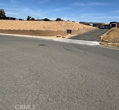 20 Hill Top, Barstow, CA 92311