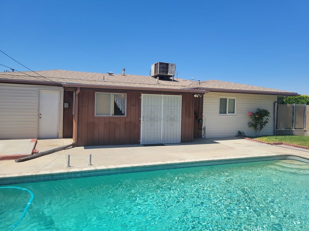 331 S Muriel Dr, Barstow, CA 92311