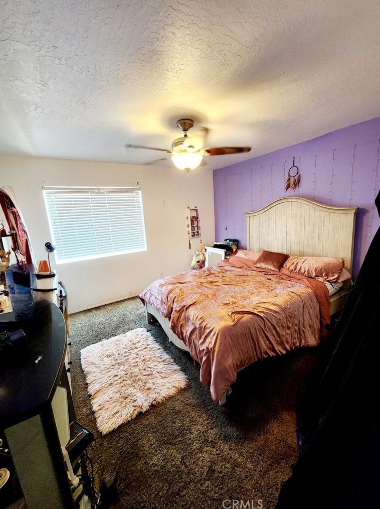 22784 Lone Eagle Rd, Apple Valley CA  92308-7409 exterior